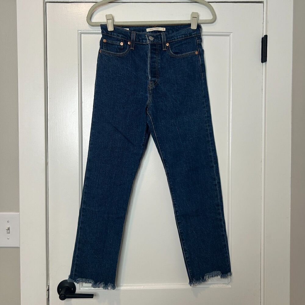 Levi's Premium Wedgie Straight Fit Women's Jeans Size 26 - Picture 4 of 12
